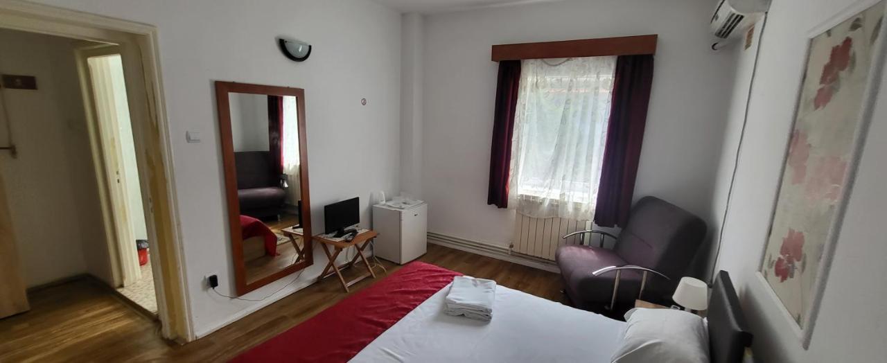 Pensiune Restaurant Arconi Navodari Bagian luar foto